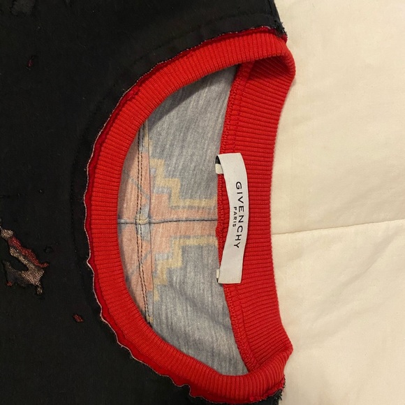 Exclusive Givenchy Runway piece - Picture 2 of 4